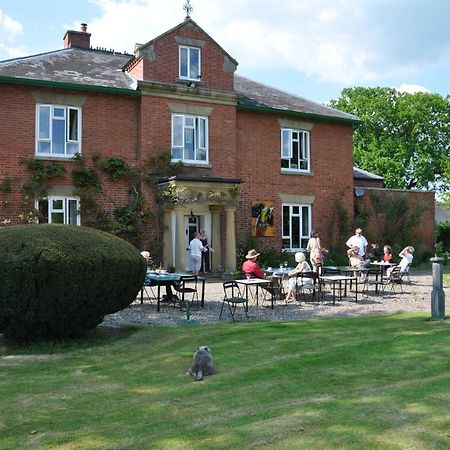 Mid Wales Arts B&B Caersws Ngoại thất bức ảnh