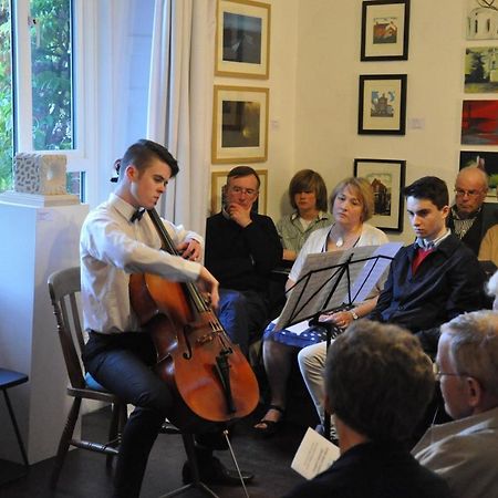 Mid Wales Arts B&B Caersws Ngoại thất bức ảnh